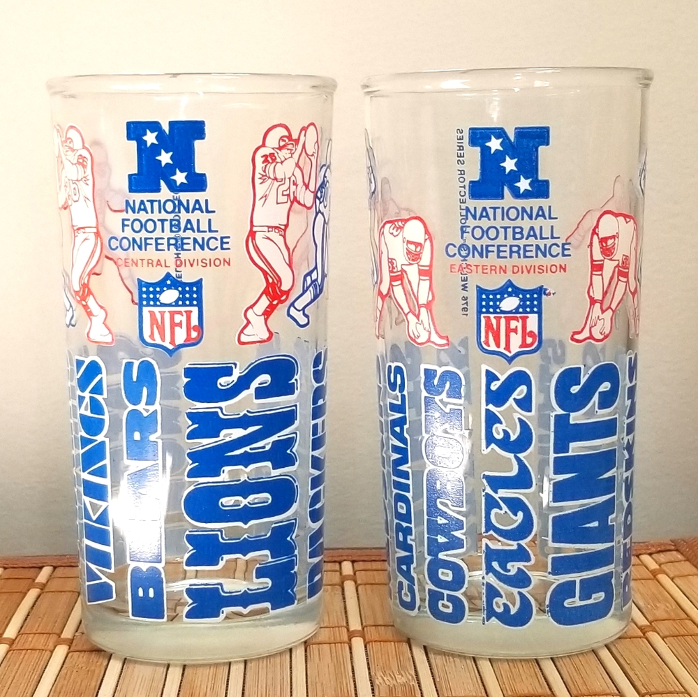 Vintage (1976) NFL glass set (2)